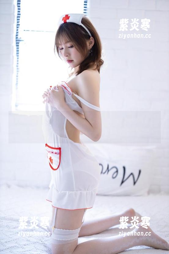 白露Bululu 打卡白露Bululu的甜心美图,反正我心里默默记住了每一处小细节!