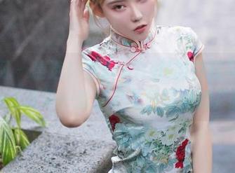 秀人网 – 精选！养乐多Doll的白丝写真，真心觉得每一张都是夏日清爽的广告！