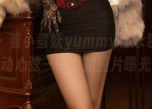 秀人网 – 看小蛮妖yummy在泳装中如何撩动心弦——私拍图片曝光！