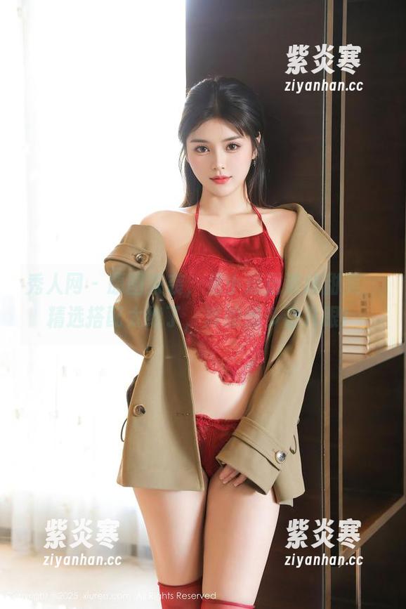秀人网 - 原图来袭，是小逗逗清纯甜美，精选搭配太绝了，真的想多看几眼！