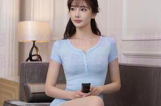 秀人网 – 林文文yooki秘书：美图给力，作品让人意犹未尽，好想再看一遍！
