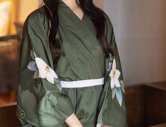 秀人网 – 汁汁的纯白写真集，更新了又更新，白到晃眼呀！