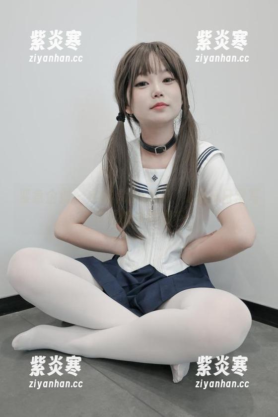 紧急企划 - 定制你的想象：见希w日常写真里的奇妙细节