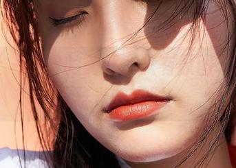 蜜桃社 – 伊琳的美腿，只有原图才能打破无圣光的魔咒！