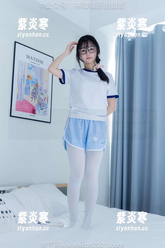 袜啵啵 - 美图大放送！甜甜圈的黑丝打底（脚尖加固款）更新速度让你眼花缭乱！
