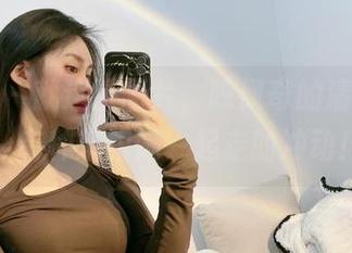微密圈 – 就这张图片，陈佩奇的清新背影，有种想跟她一起走的冲动！