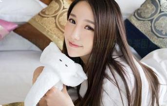 青豆客 – 女神颜浅浅Cindy的原图大揭秘，快来围观她的全集吧，超值哦！