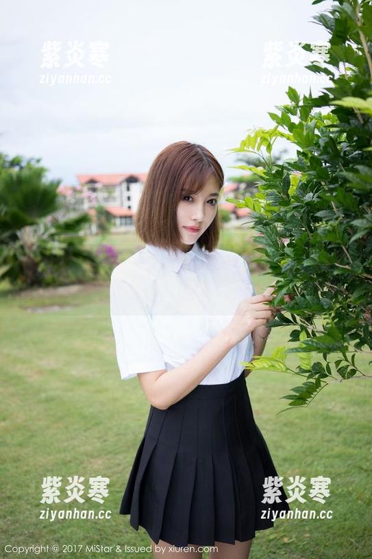 魅妍社 - 程小烦不烦的睡衣合集，下载后你也能感受到这份慵懒优雅！